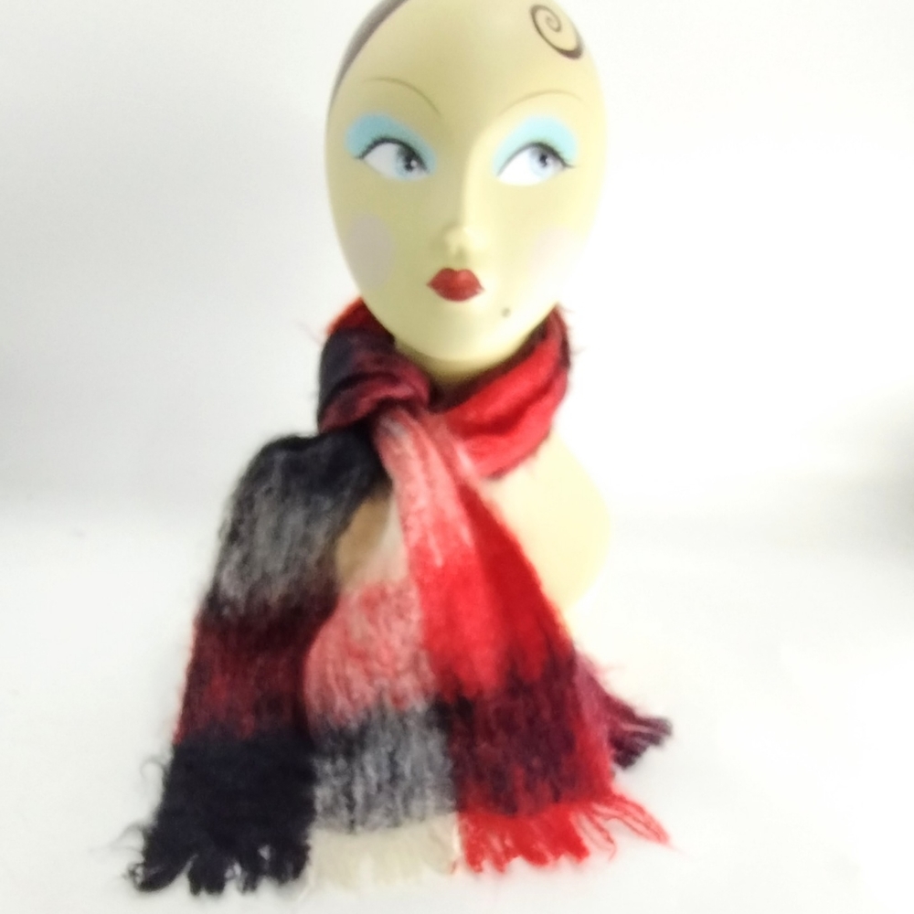 Vintage Mohair Blend Buffalo Plaid Red and‎ Black Scarf